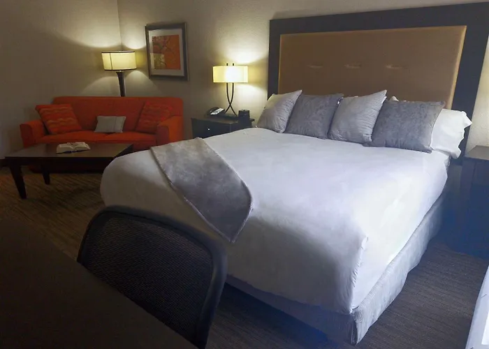 Branson Hillside Hotel